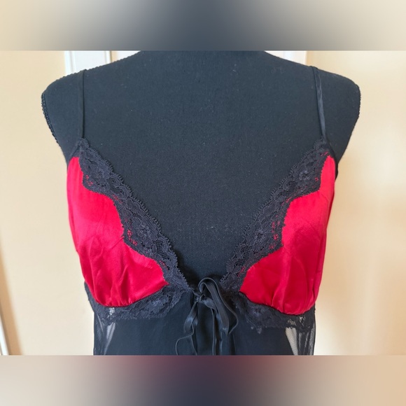 Y2K Victoria's Secret SILK RED Sheer Black Nylon Mesh Babydoll Teddy Slip/Top M - Picture 2 of 10